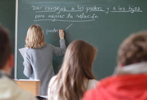 Spanischunterricht im Gymnasium am Neandertal in Erkrath (© Alex Büttner)