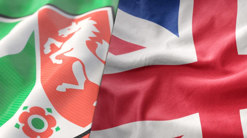 Auf dem Bild sind die Flaggen des Bundeslandes Nordrhein-Westfalen und des Vereinigten Königreichs von Großbritannien zu sehen Auf dem Bild sind die Flaggen des Bundeslandes Nordrhein-Westfalen und des Vereinigten Königreichs von Großbritannien zu sehen
