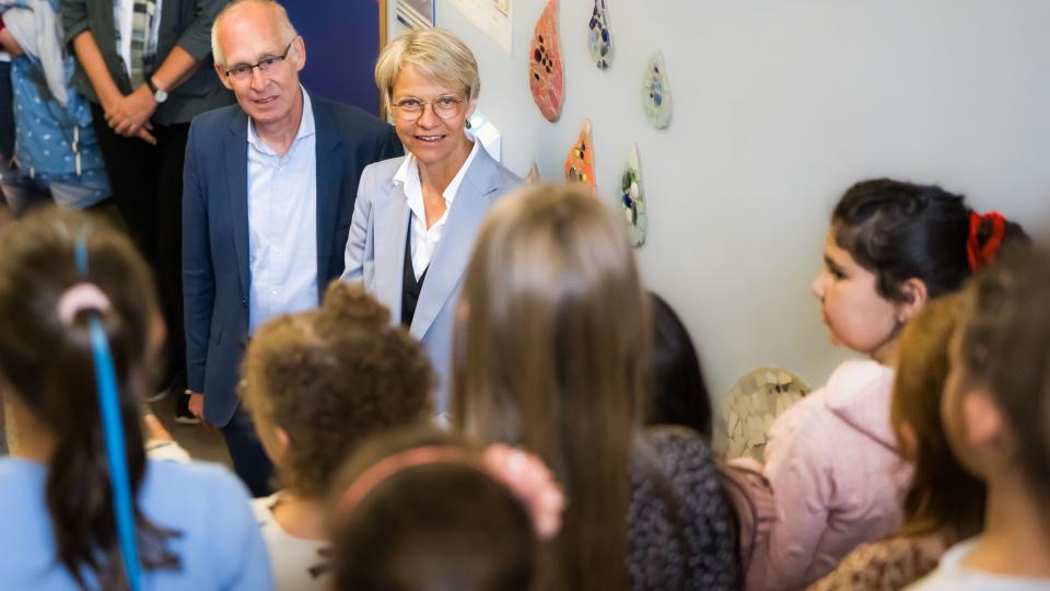 Schulministerin Feller zu Besuch in der Grundschule Thorner Straße Wuppertal 