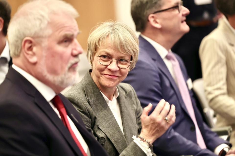 Ministerin Dorothee Feller im Publikum bei der Eröffnung der didacta 2026.