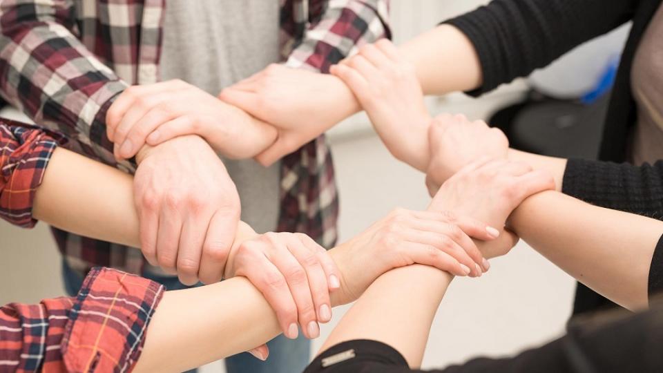 HaendeKreis-teamwork HaendeKreis-teamwork