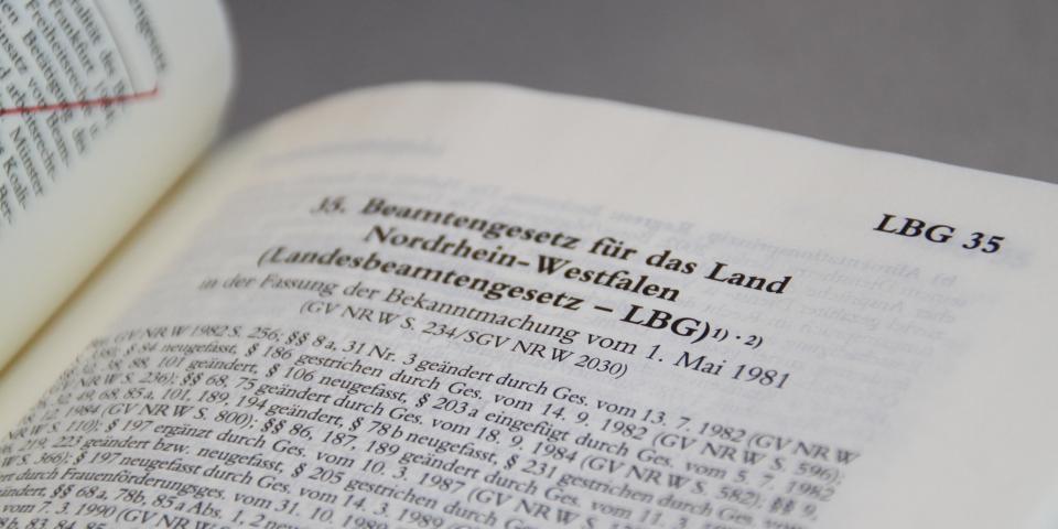 header_Recht_Beamtengesetz
