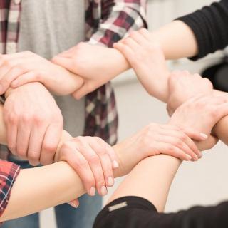 HaendeKreis-teamwork