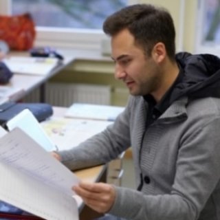 Lehrer-mit-Migrationshintergrund