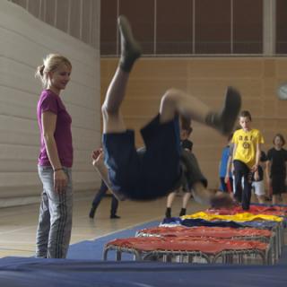 Sportunterricht_Trampolinstrasse